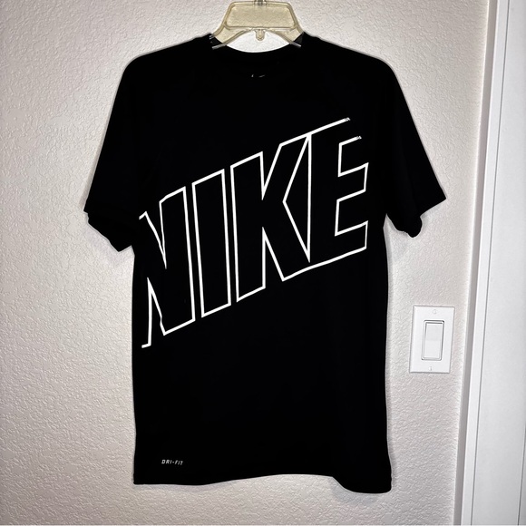 Nike Men's Dri Fit Black T-Shirt - Picture 1 of 7